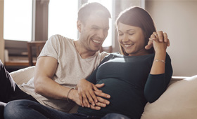 Expectant couple saving for future child